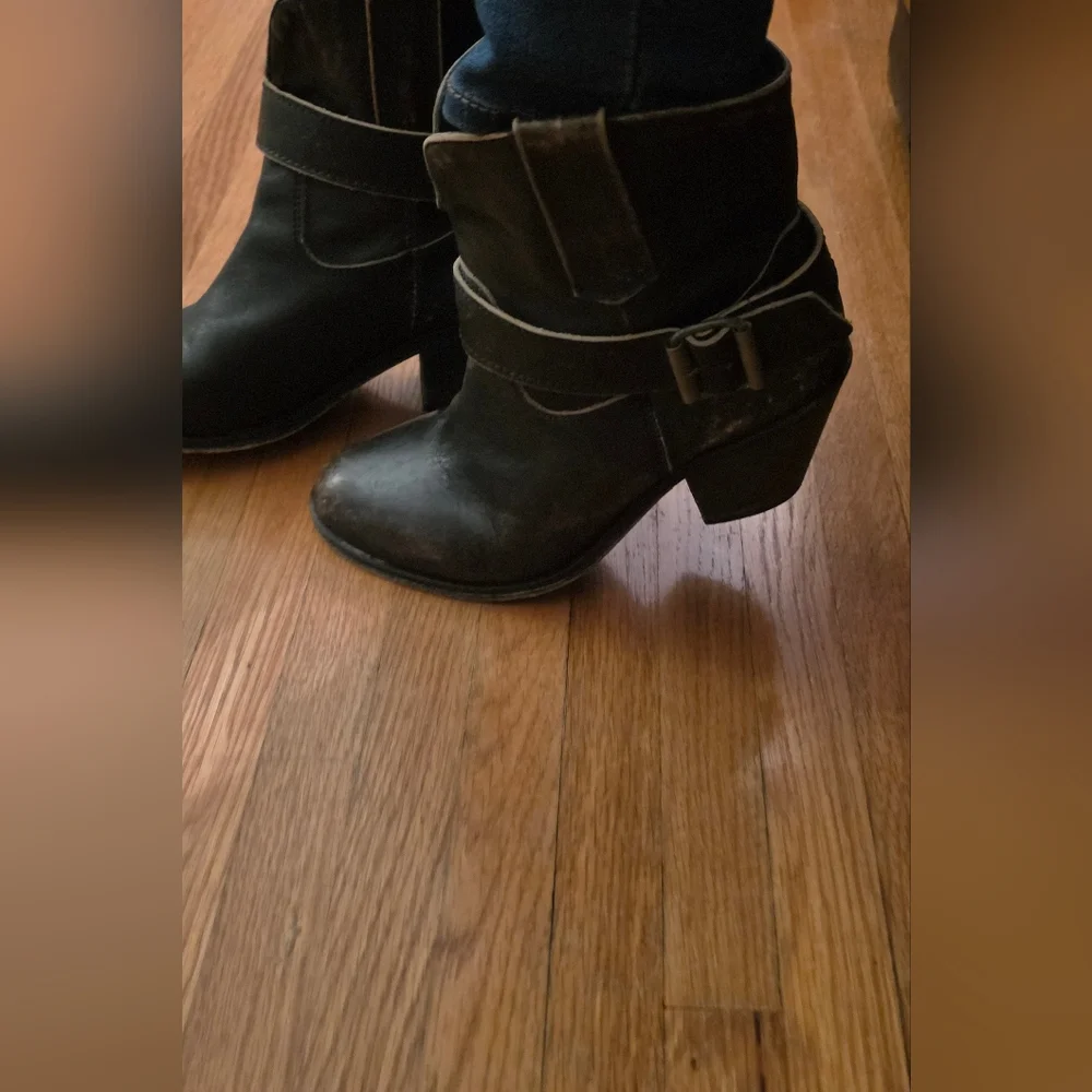 Corral Leather Ankle Boots Indie Spirit Brown 8 Buckle Removable Hardware
